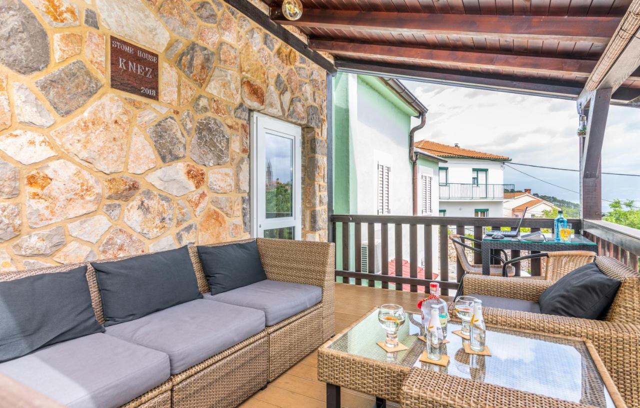 Stone House Knez Apartamento Vrbnik Exterior foto