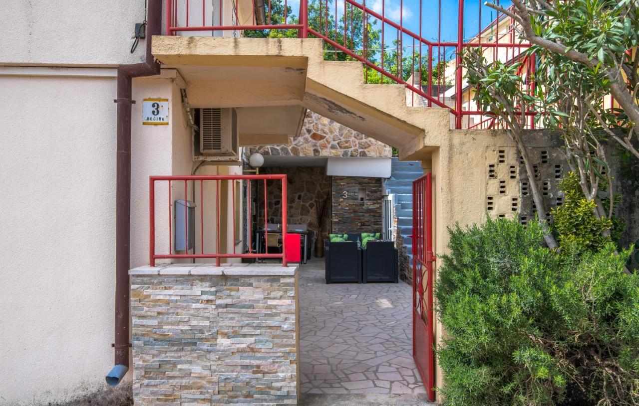 Stone House Knez Apartamento Vrbnik Exterior foto