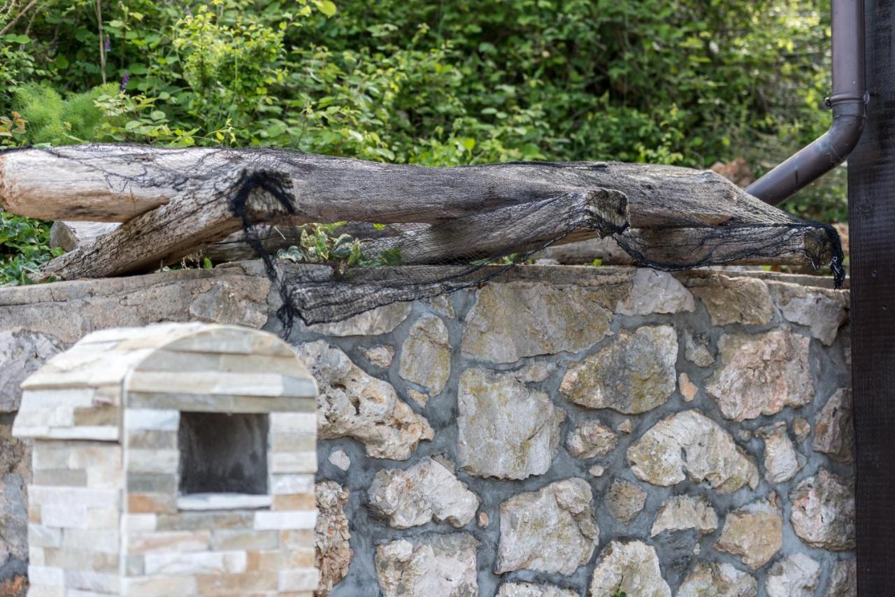 Stone House Knez Apartamento Vrbnik Exterior foto