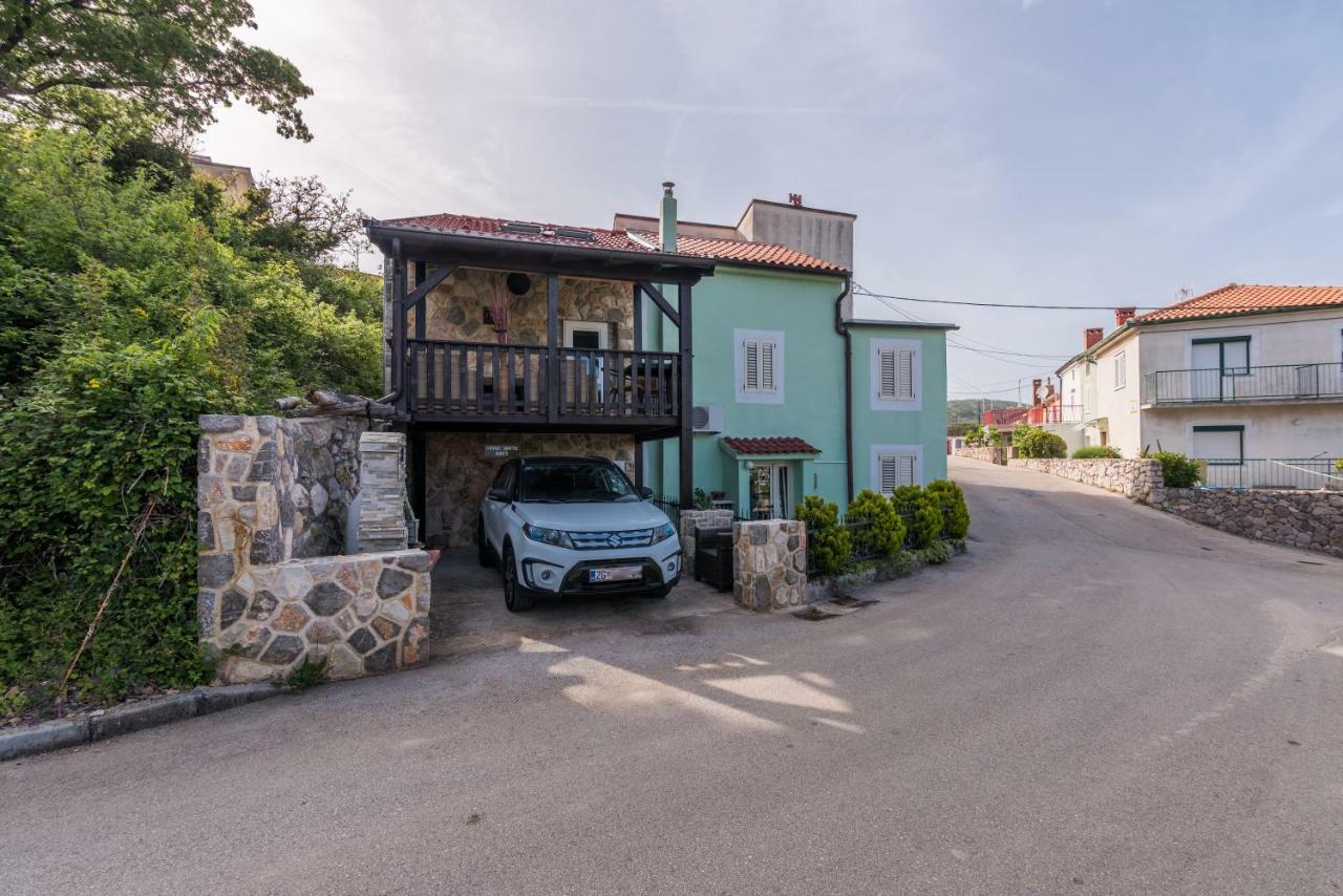 Stone House Knez Apartamento Vrbnik Exterior foto