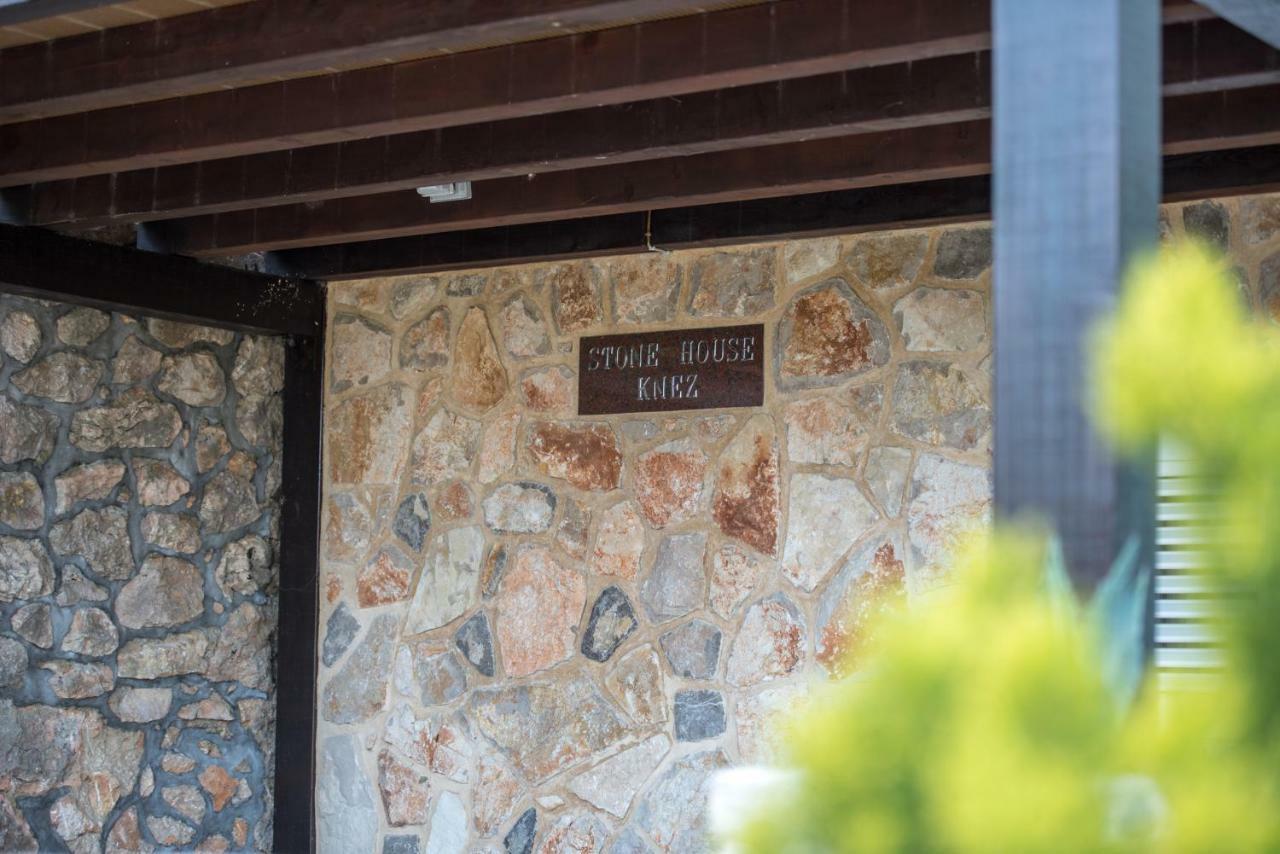 Stone House Knez Apartamento Vrbnik Exterior foto