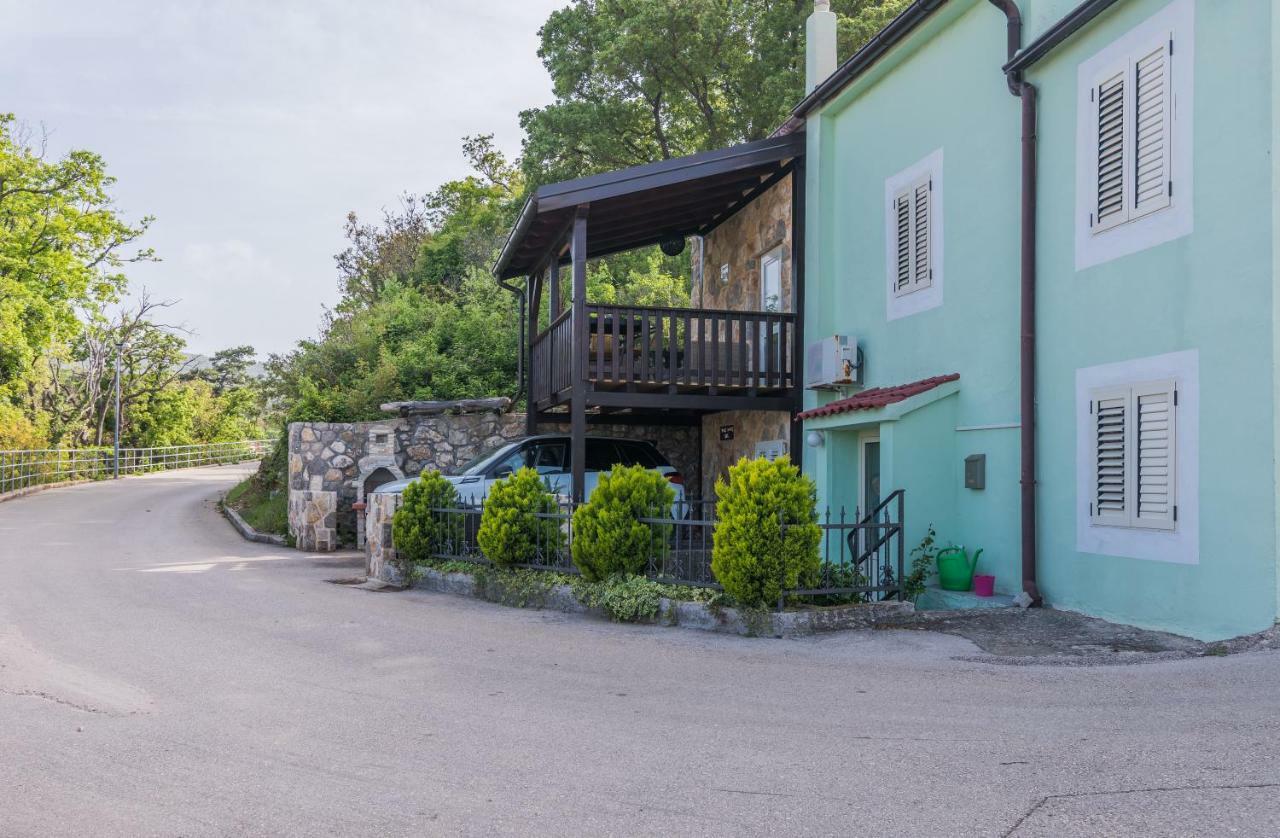 Stone House Knez Apartamento Vrbnik Exterior foto